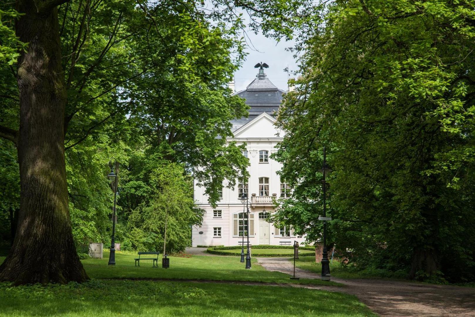 Zespol Palacowo-Parkowy W Ostromecku Ostromecko Eksteriør bilde